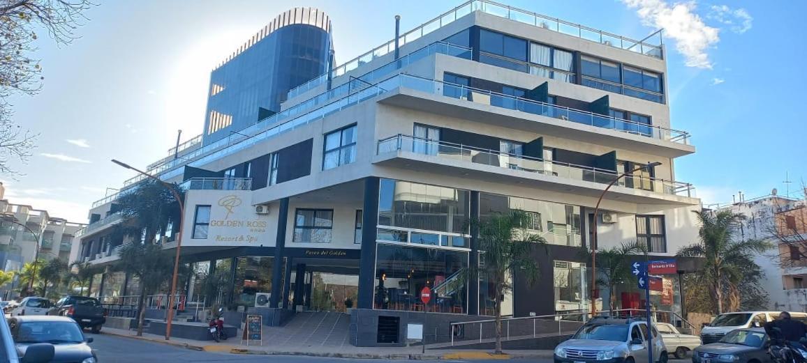 Golden Ross Hotel Villa Carlos Paz Exterior foto